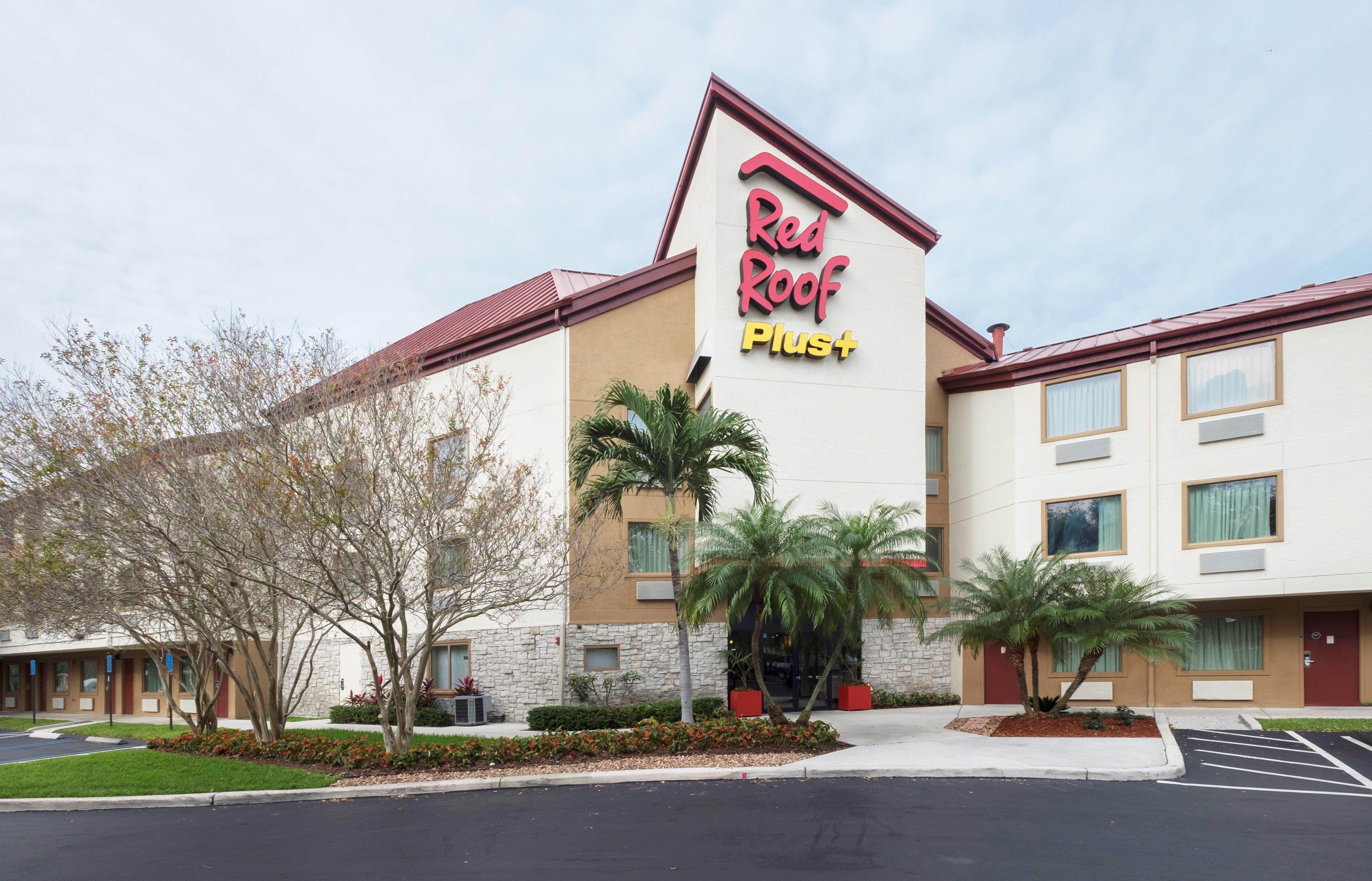 Red Roof Inn Plus+ Уест Палм Бийч Екстериор снимка