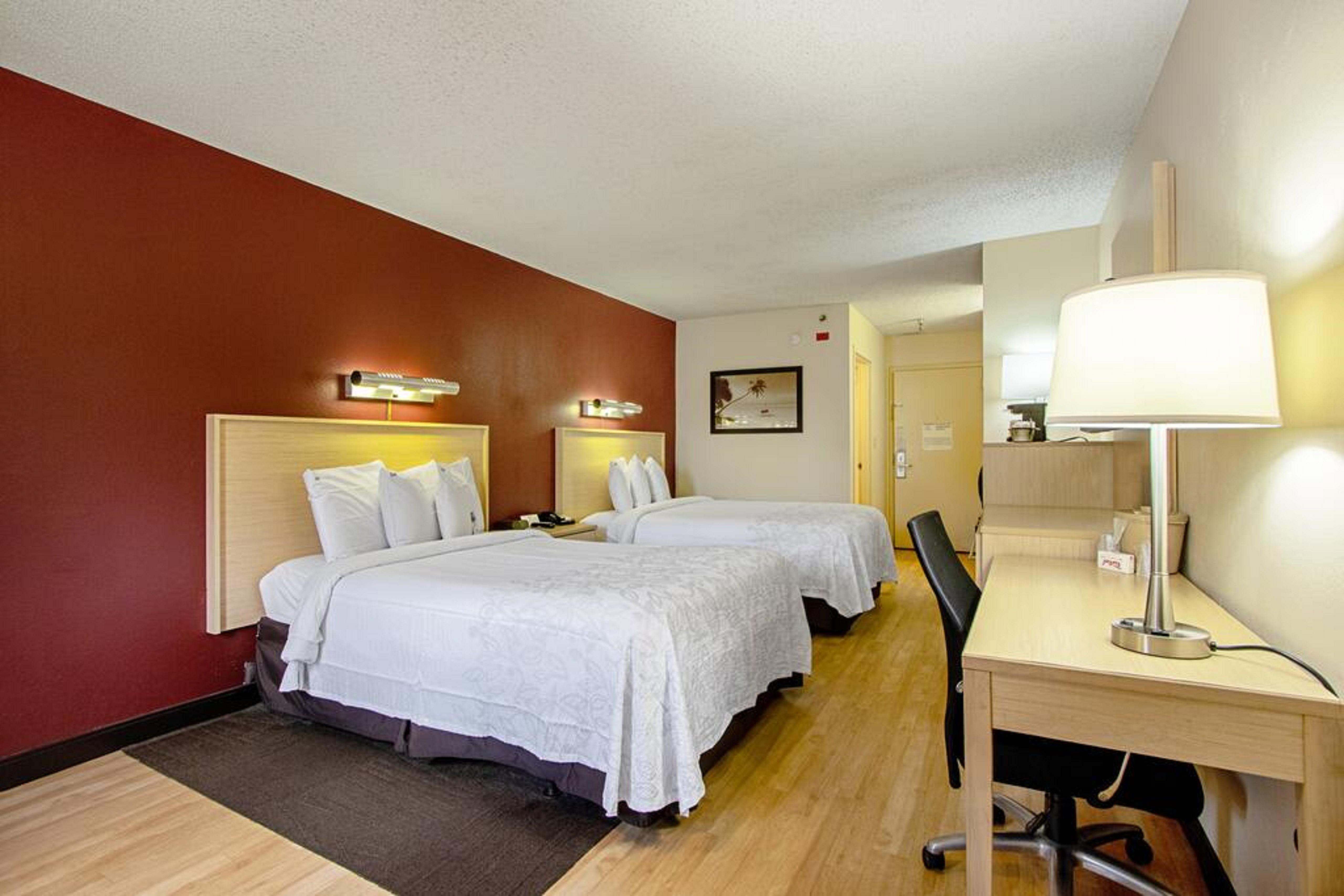 Red Roof Inn Plus+ Уест Палм Бийч Екстериор снимка