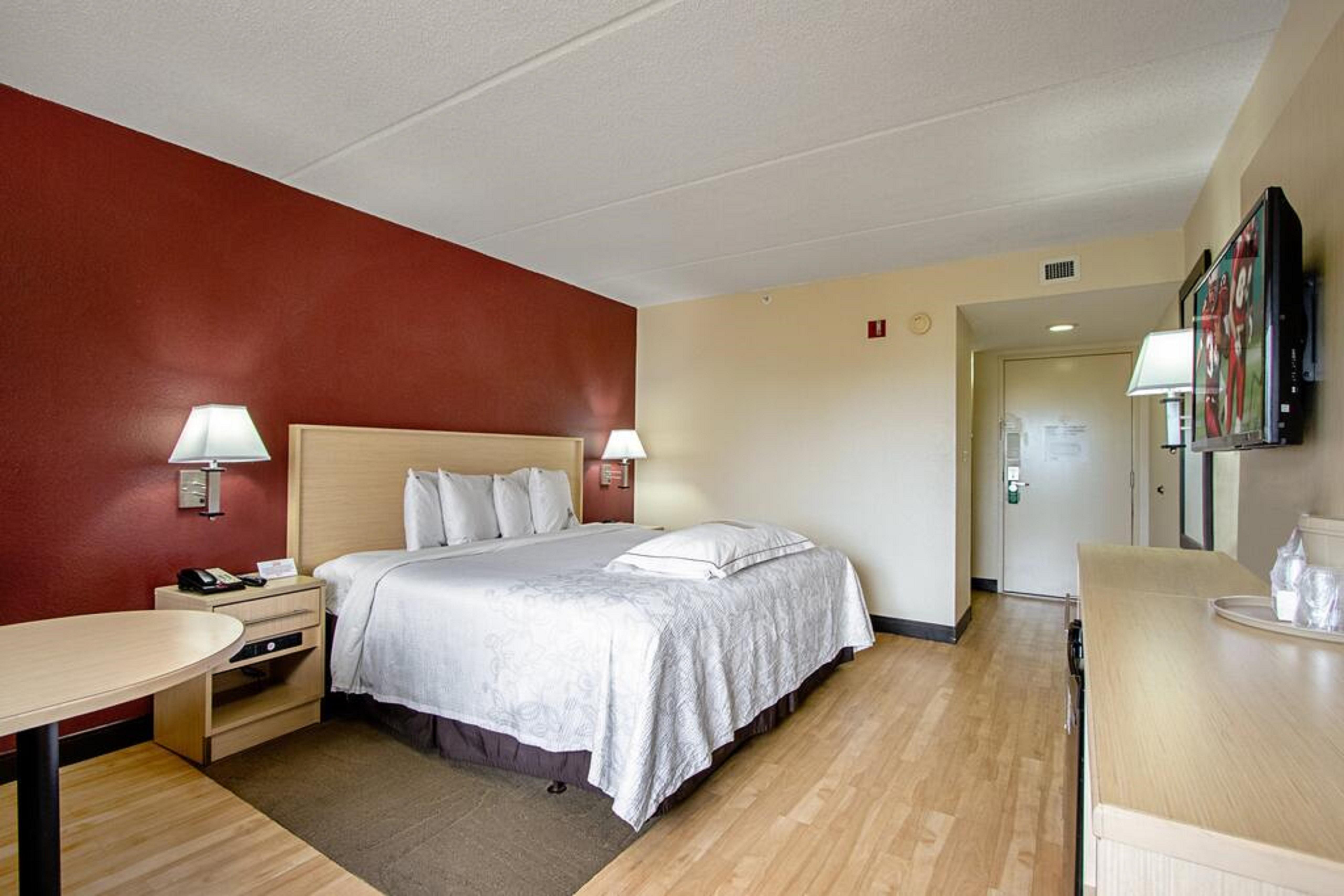 Red Roof Inn Plus+ Уест Палм Бийч Екстериор снимка