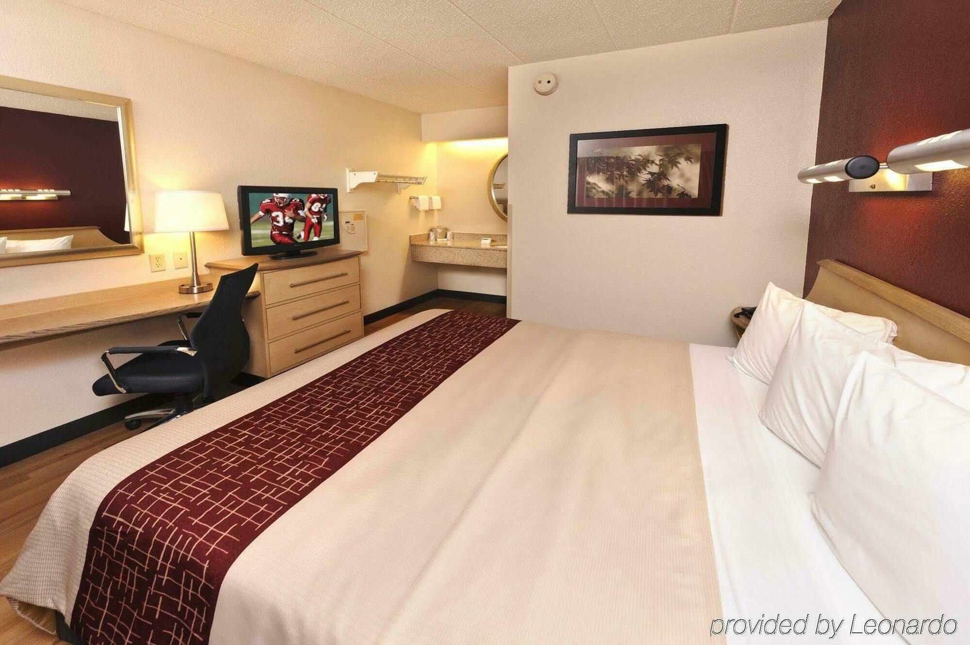 Red Roof Inn Plus+ Уест Палм Бийч Екстериор снимка
